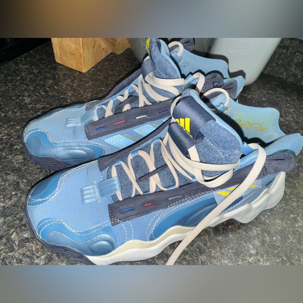 Adidas Exhibit B Candace Parker basketball sneakers new